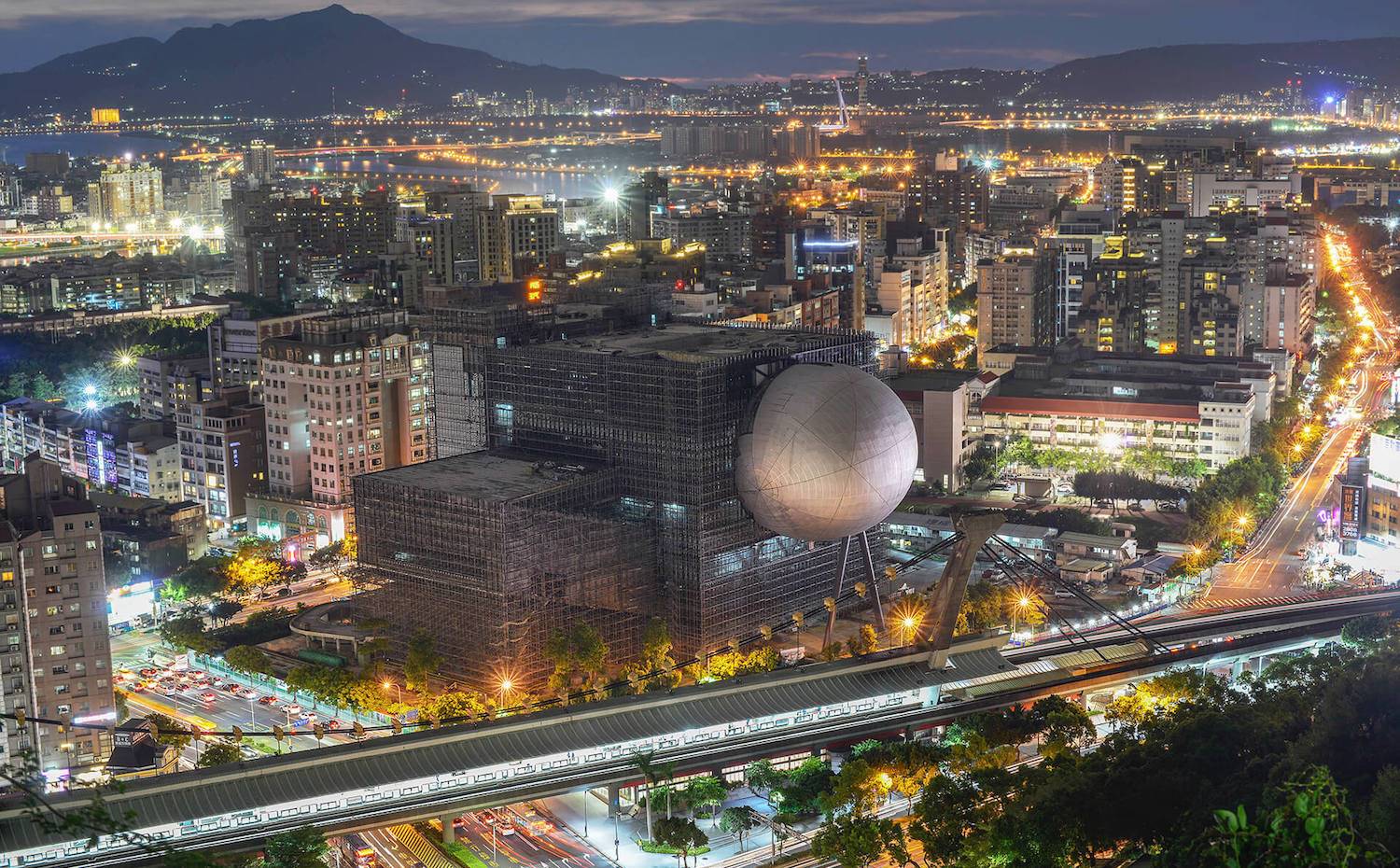Performing Arts Centre, por OMA. Taipei