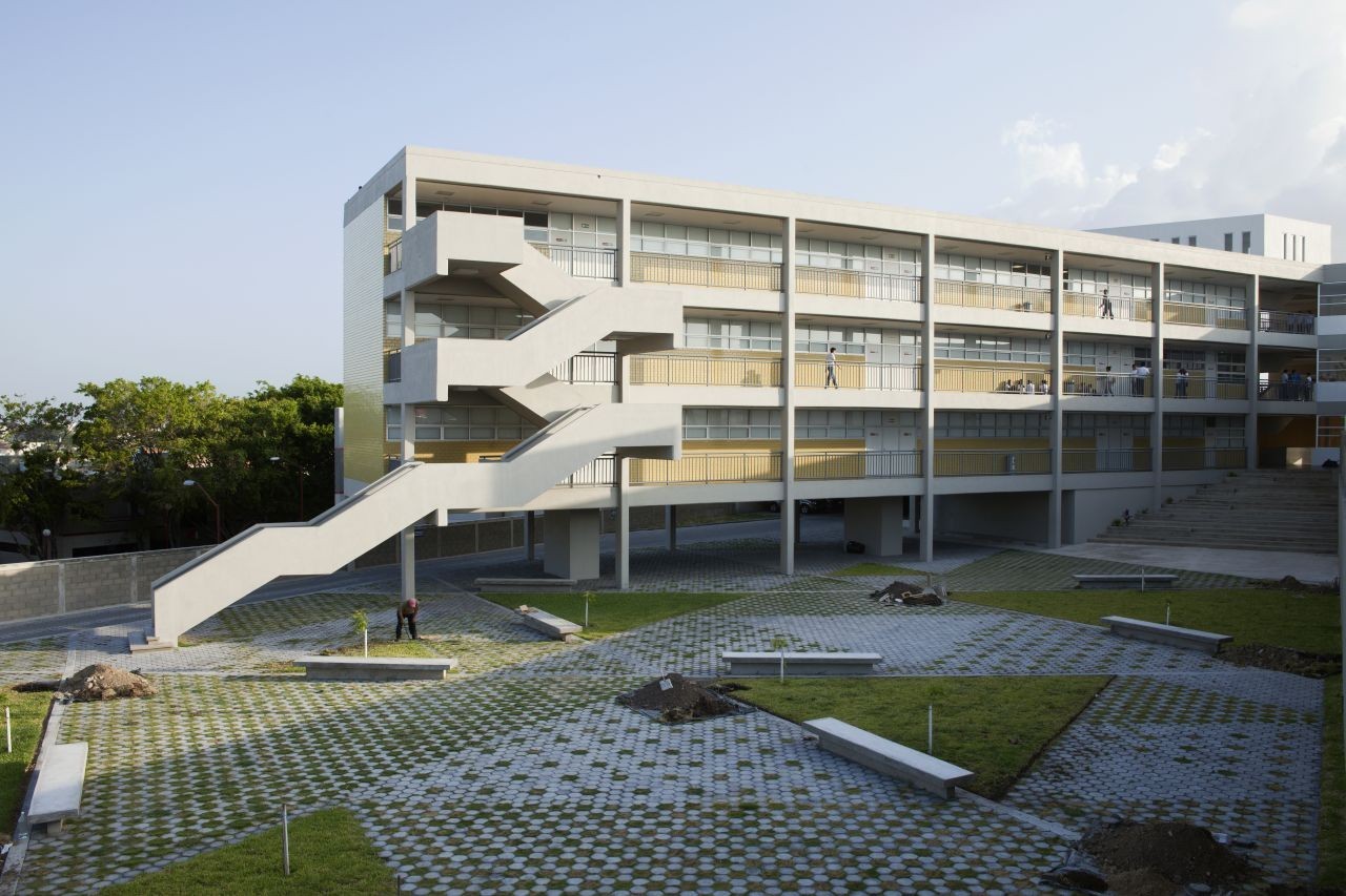 14 Bachillerato del Instituto Cultural Tampico
