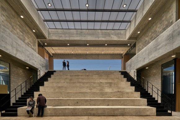 8 Escuela de Iniciación Artística